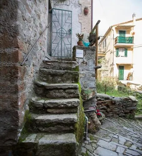 La Torretta Bed&walk 5 Terre * Biassa